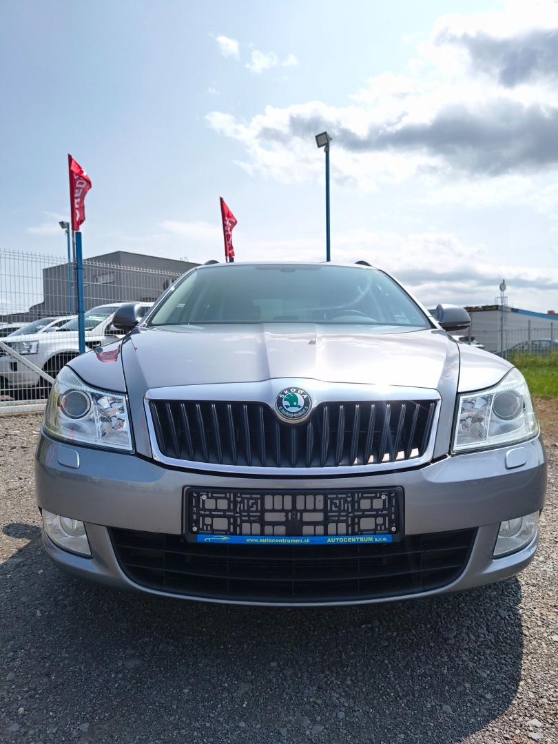 Škoda Octavia 2 Combi 2.0 TDI CR - 3