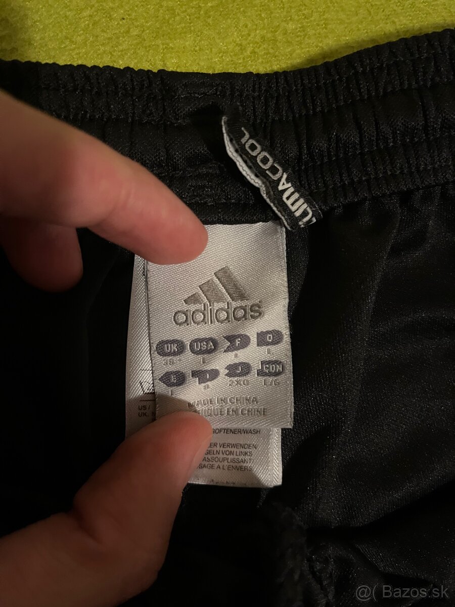 Čierne krátke nohavice Adidas - 3