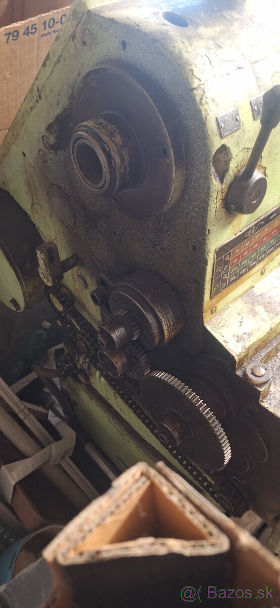 Na predaj sústruh na kov - 3