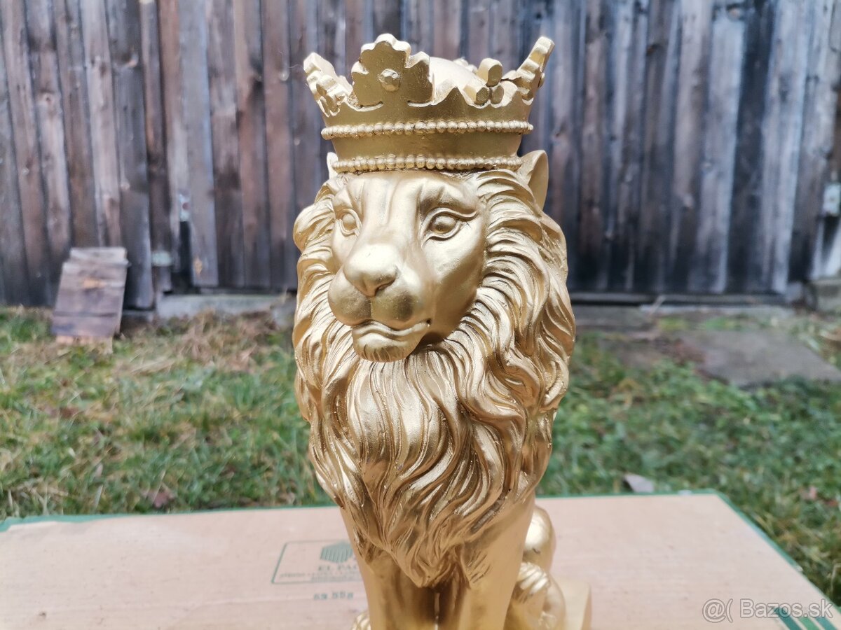 Socha Lev s korunou - 3