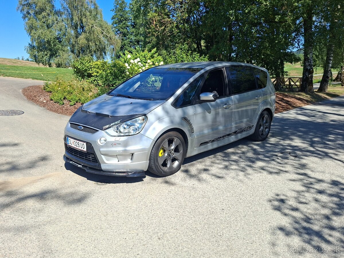 Ford S-max 2,2tdci. St line - 3