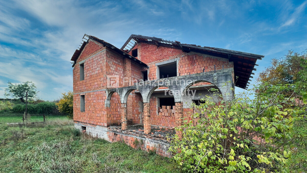 Rodinný dom s pozemkom 1424 m², Dolný Pial, Levice - 3