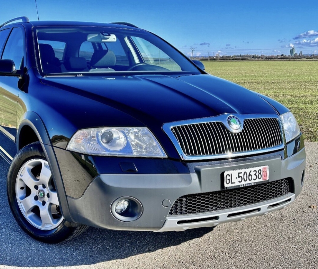 Škoda Octavia Scout 2 4x4 2.0TDI 103kw - 3