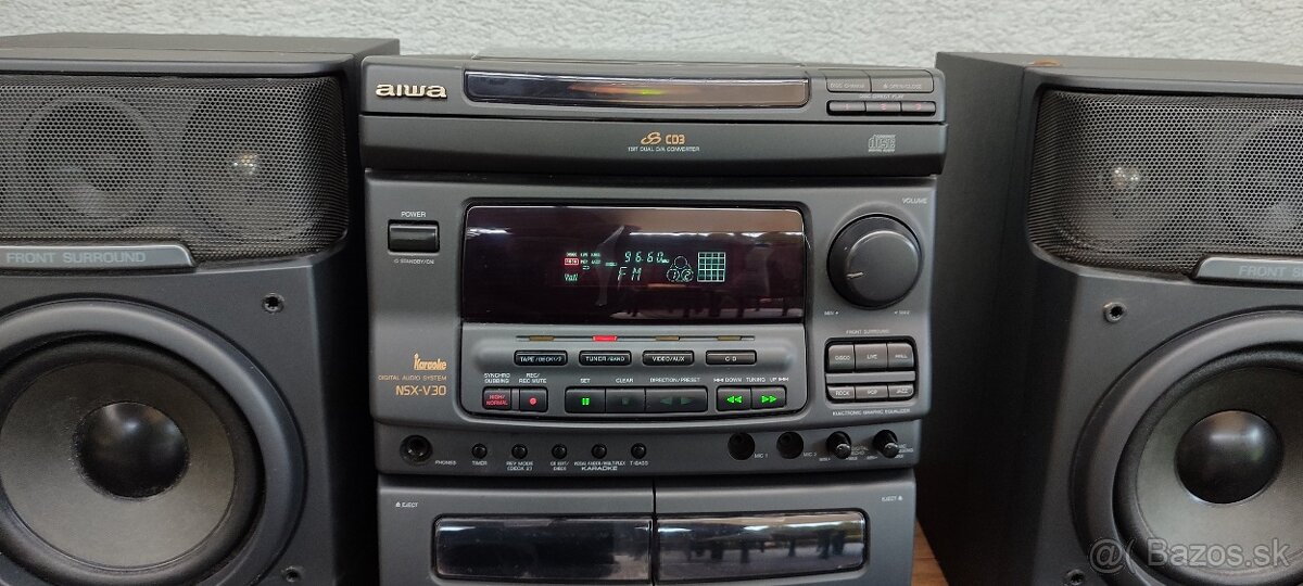 Hi-fi veža aiwa - 3