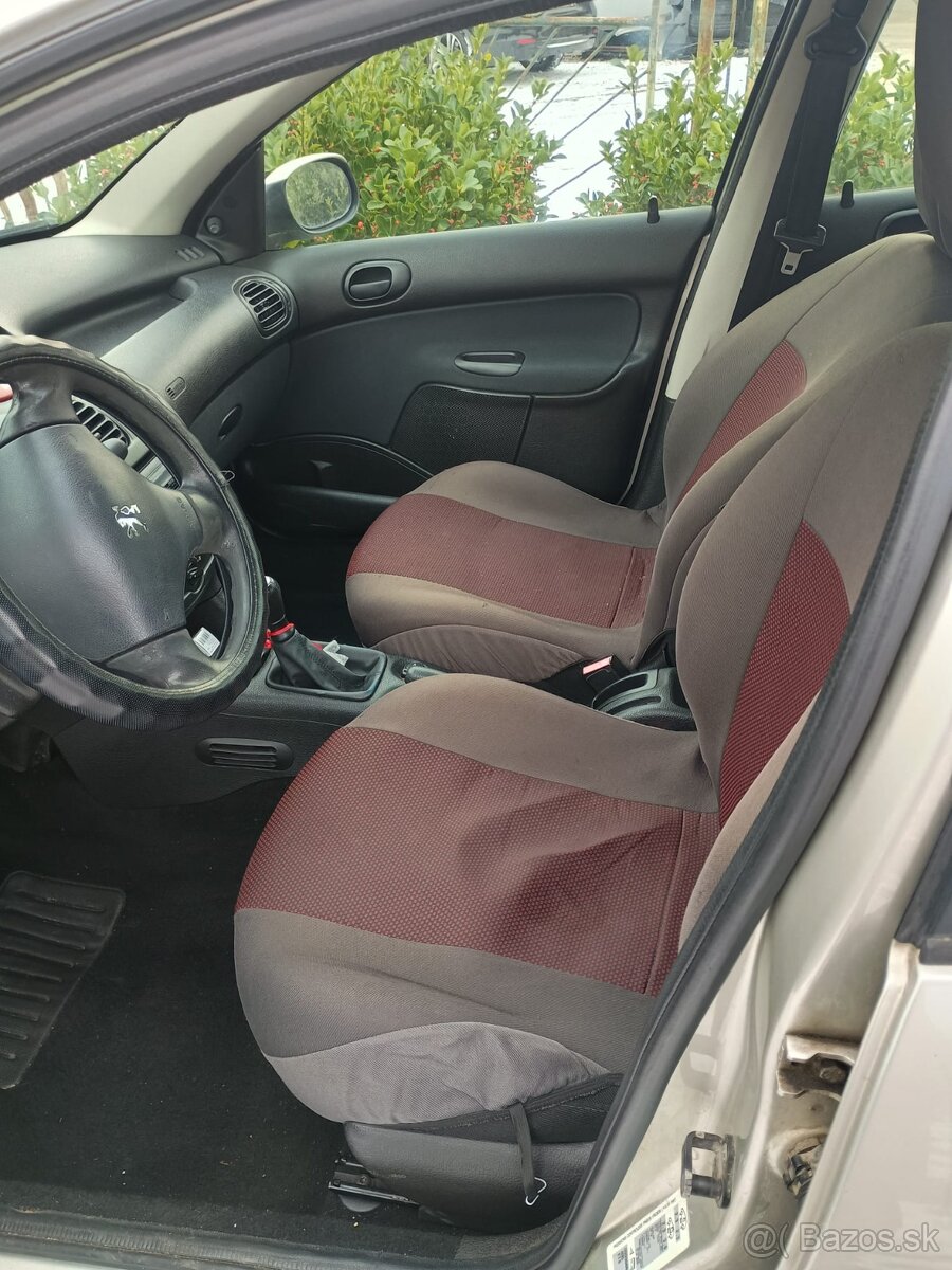 Peugeot 206 - 3