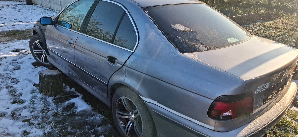 E39 520i - 3
