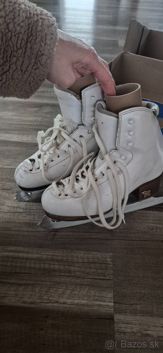 Korčule Risport RF 3 - 3