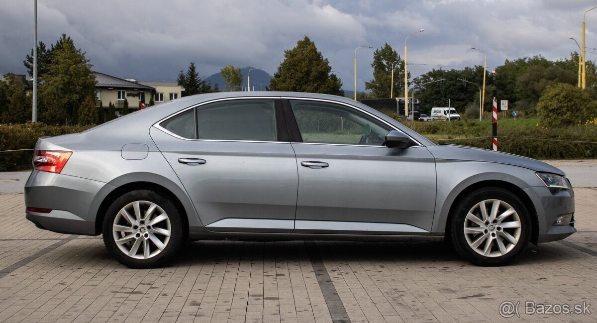 Predam Škoda Superb 2.0 TDI Ambition 110kw r.v 2016 - 3