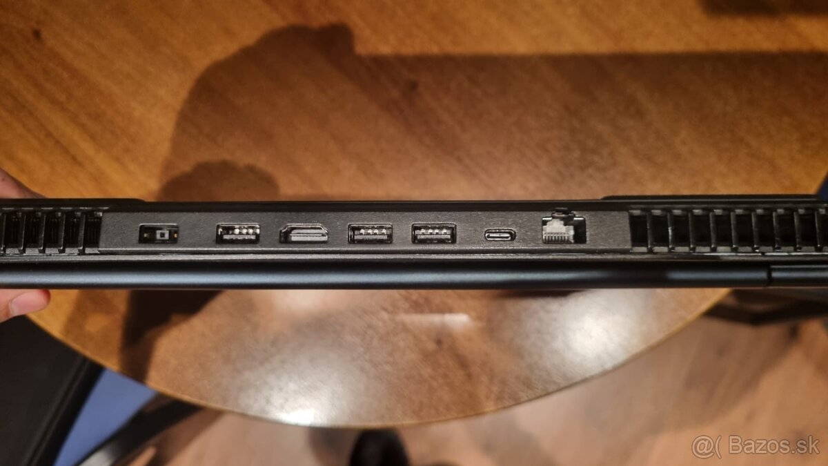 Predám Legion, Ryzen 7 5800h, rtx 3070, 1tb, 16gb 3200 - 3