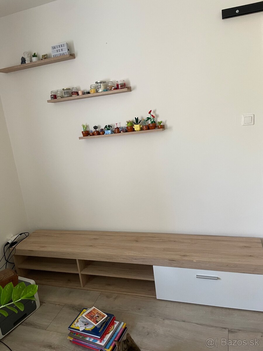 Komoda pod telku - 3