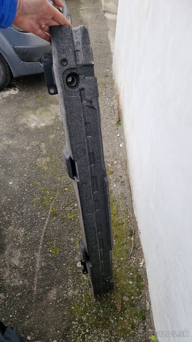 Vystuha zadneho naraznika Passat B7 combi - 3