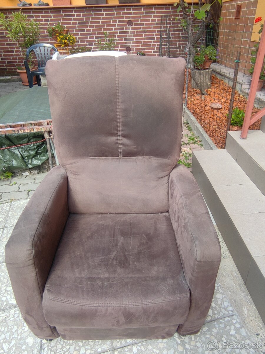 Polohovateľné kreslo - 3