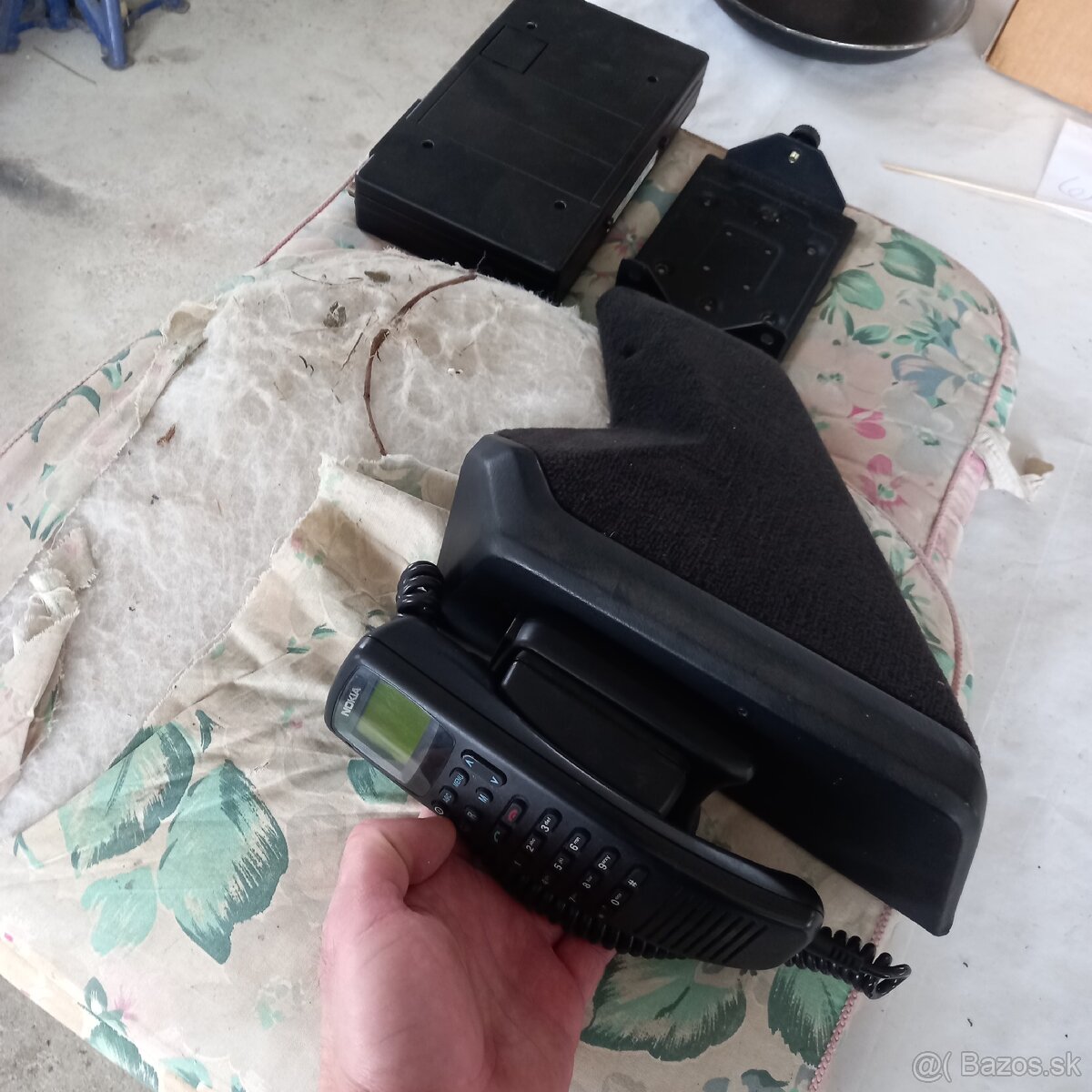 Autotelefon Nokia mercedes w124 - 3