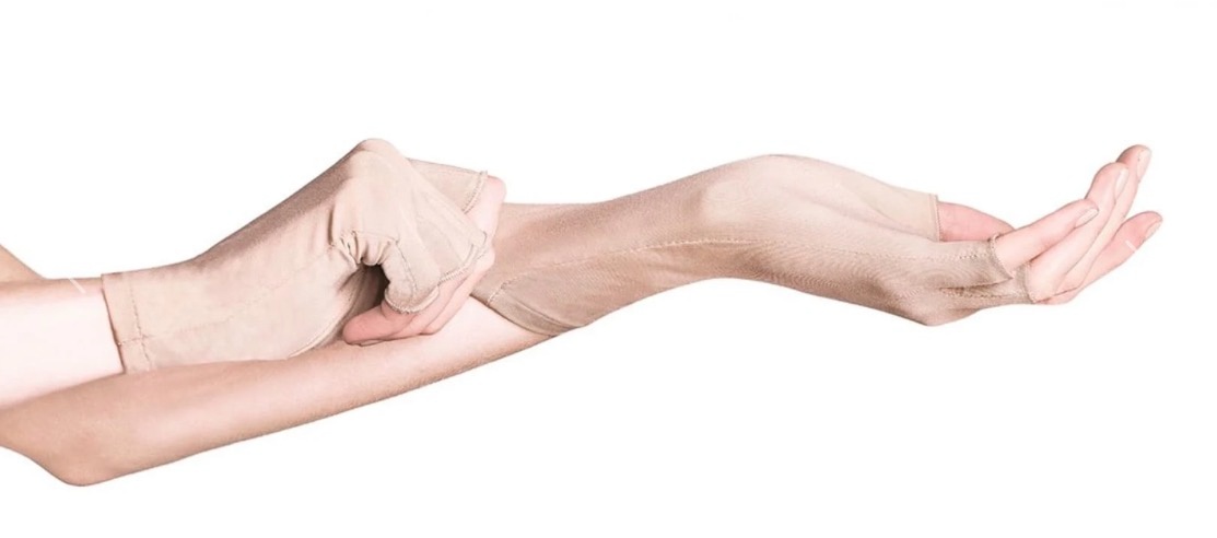 Rukavice Iluminage Skin Rejuvenating Gloves - 3