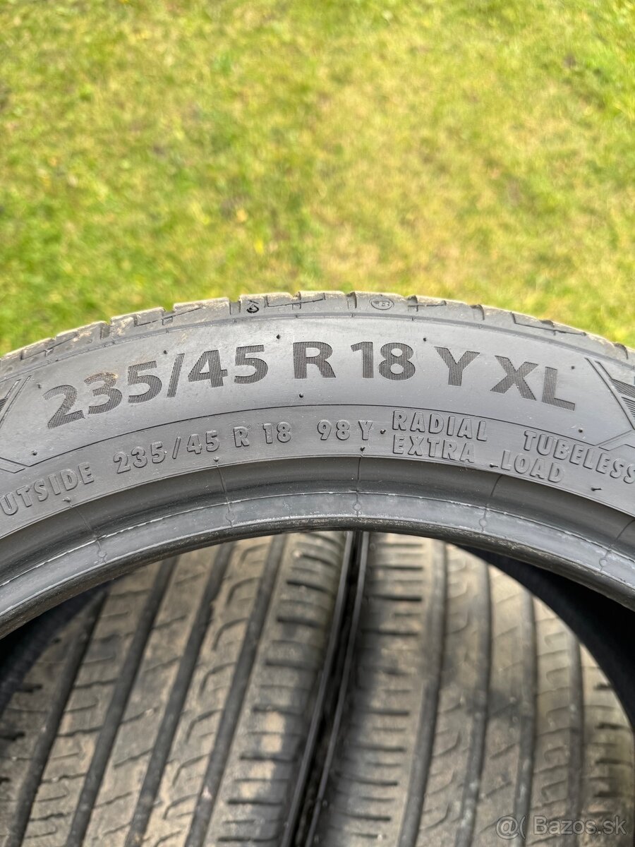 Barum bravuris 5 235/45 R18 - 3