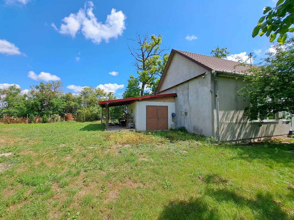 2i RD ( hospodárska usadlosť) v Kolárove, časť Veľký Ostrov - 3