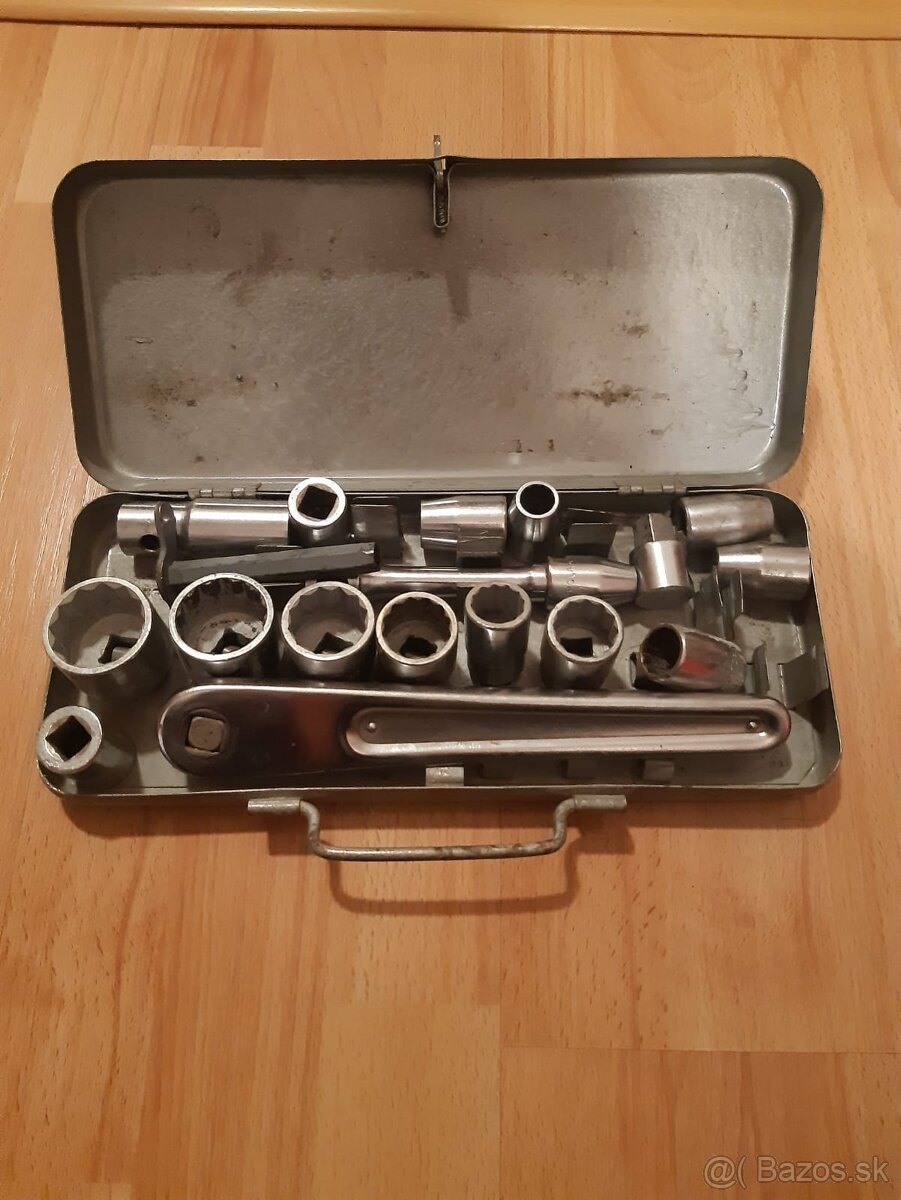 Predáme vodoinštalatérsku sadu / súpravu kľúčov - 3