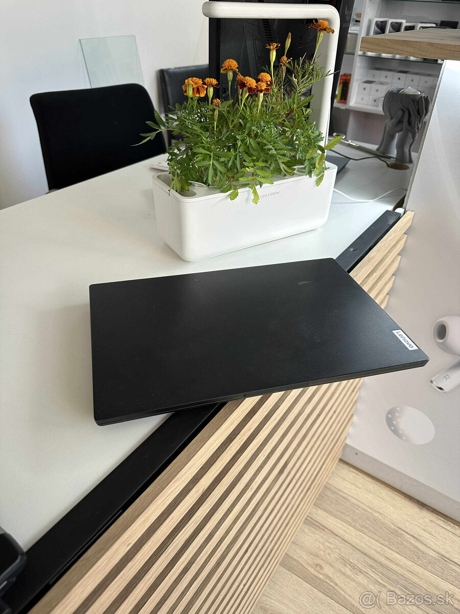 Lenovo V15 G2 ALC – Ryzen 5 5500U, 8GB / 256GB - 3