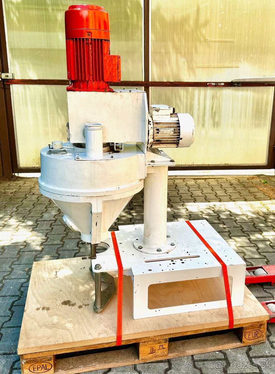 BTH 41 vertikálny baliaci stroj - 3