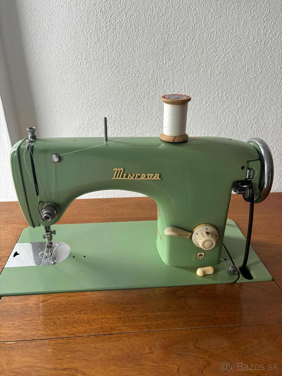 Šijací stroj Minerva - 3