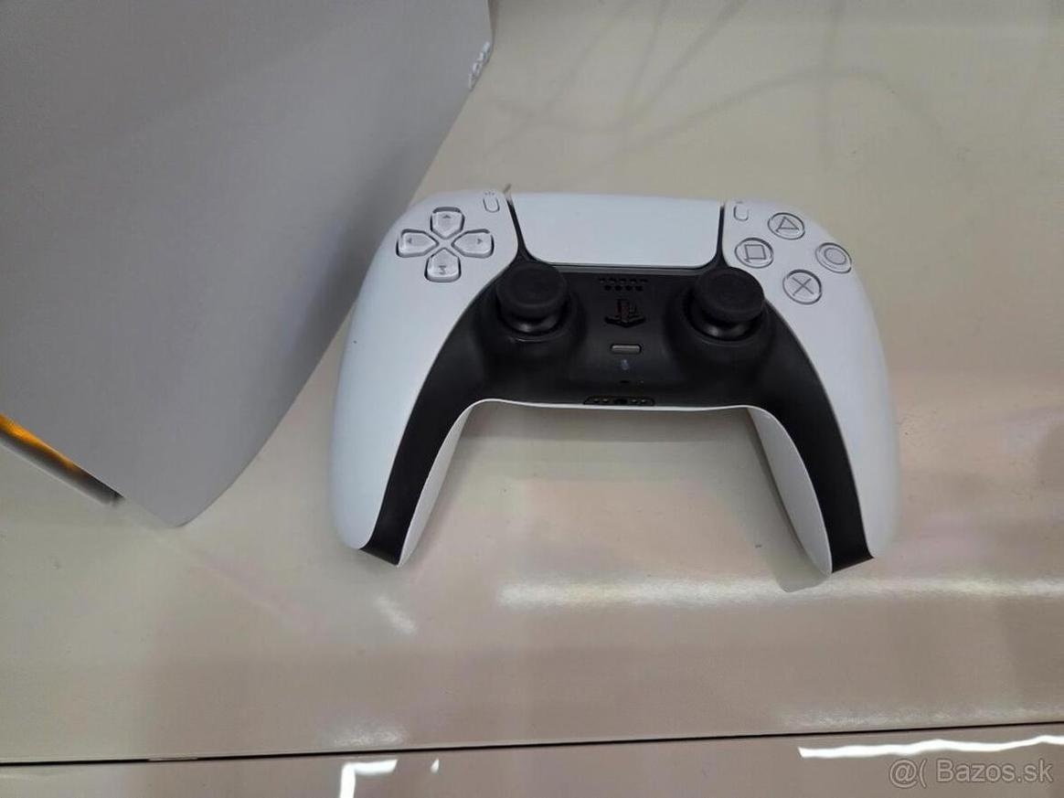 Sony PlayStation 5 Digital (Slim) - 3