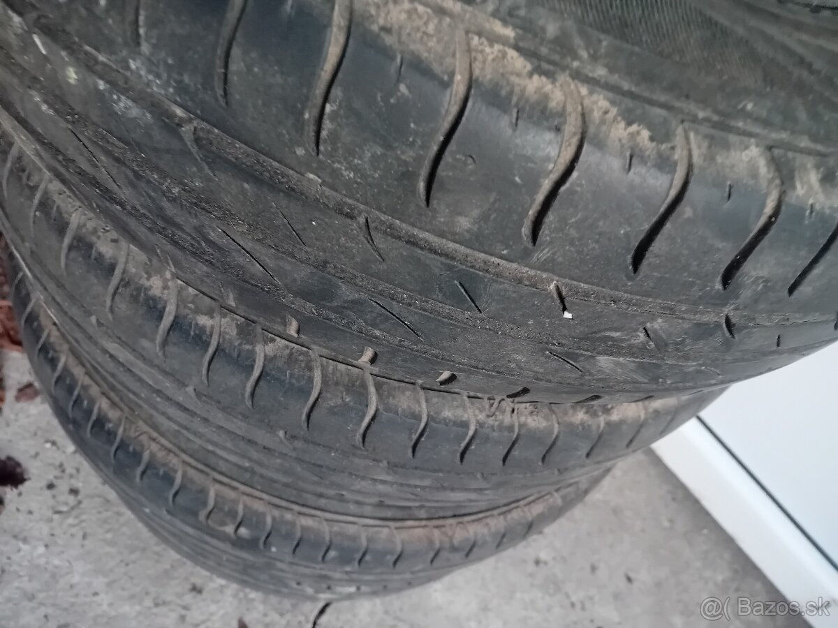 165/70 R14 - 3