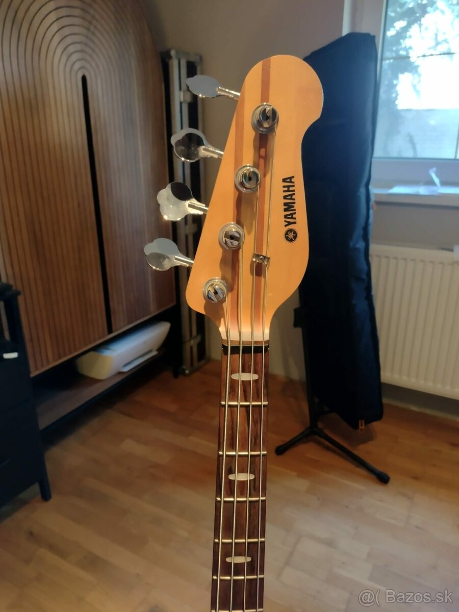 Yamaha BB424X - 3