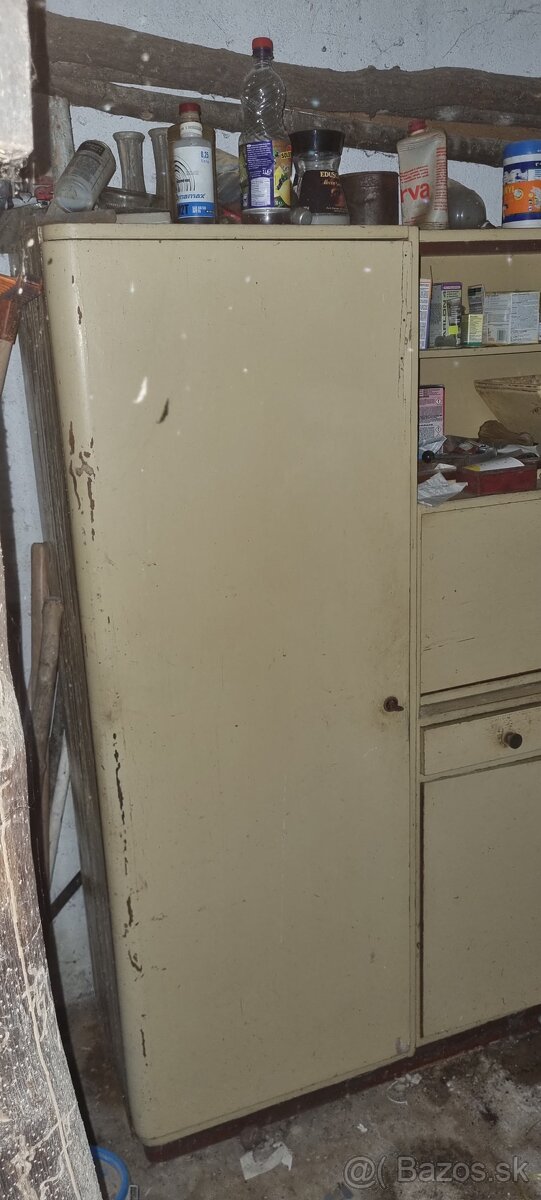 Skriňa Česko-Slovenská výroba - 3