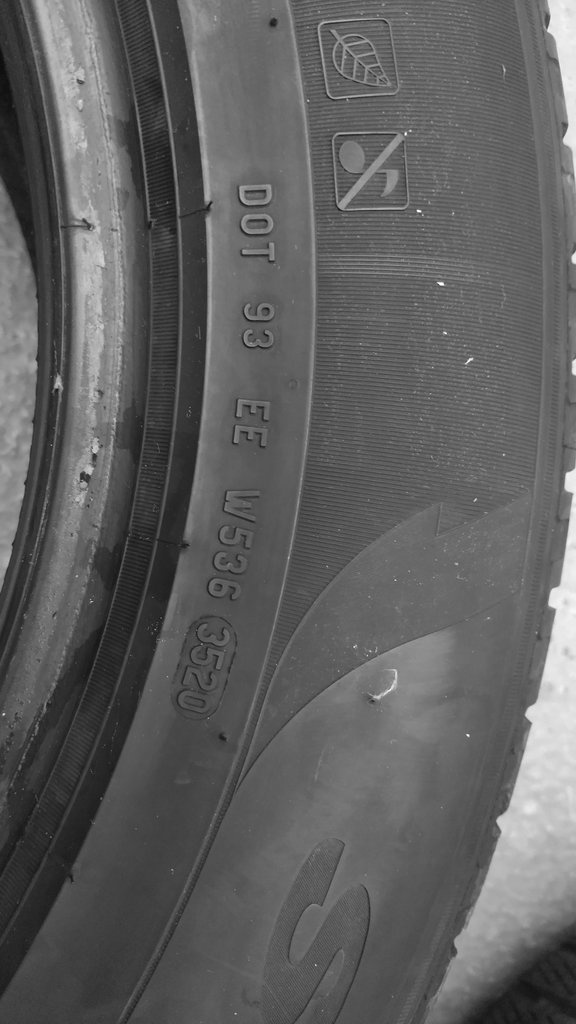 zimné pneumatiky 215/65 R17 Pirelli Scorpion Winter - 3