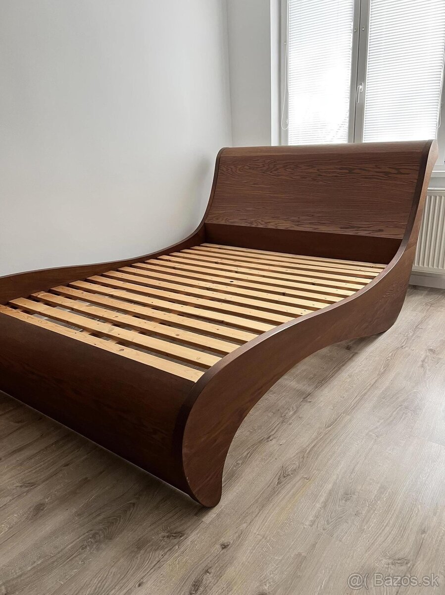 Manželská posteľ z dubového masívu + 2x nočný stolík - 3