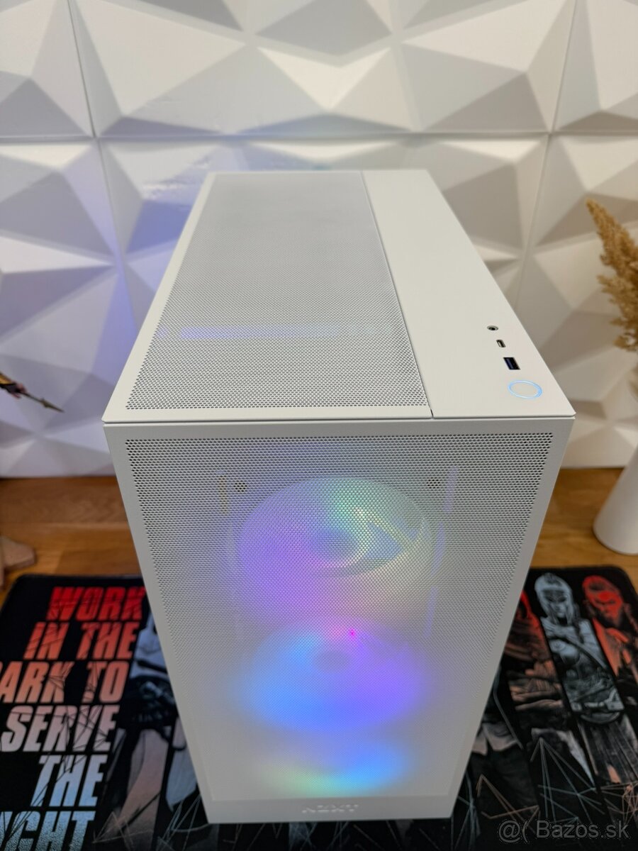 Ryzen 9 9950x3D, RTX 5080 16GB, 64GB RAM, 2TB, 1200W - 3