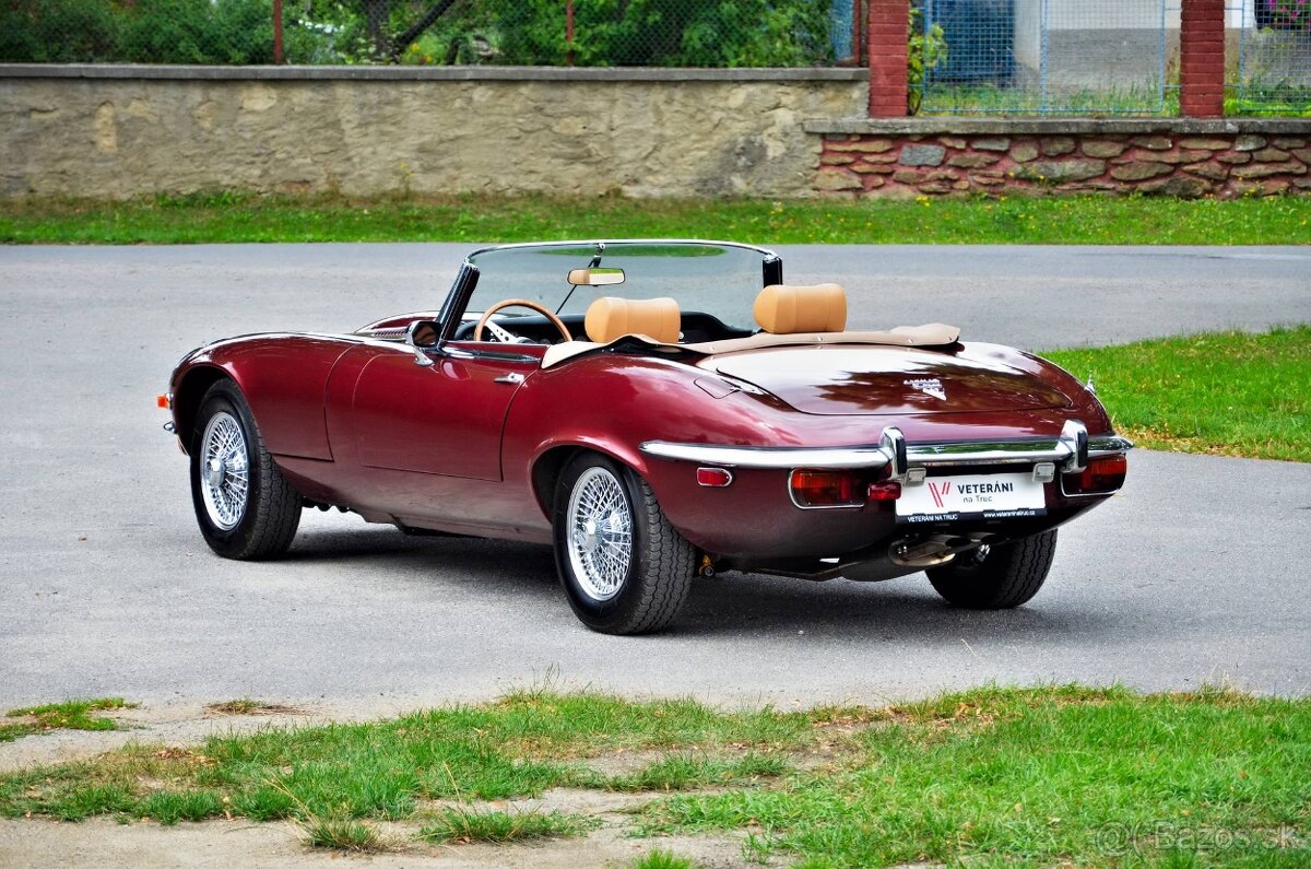 Jaguar E-Type 1973 - 3
