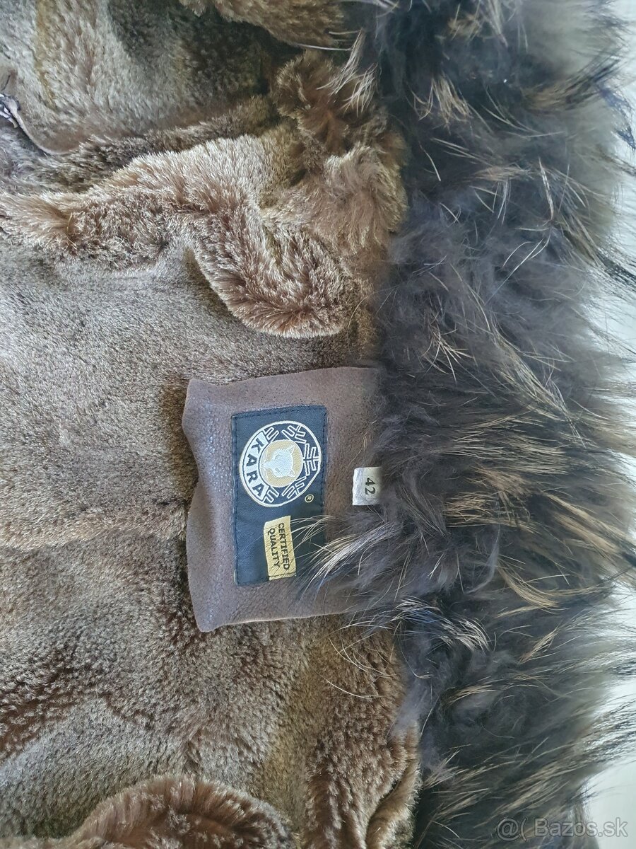 Pravý Kožúšok značky KARA vo výbornom stave - 3