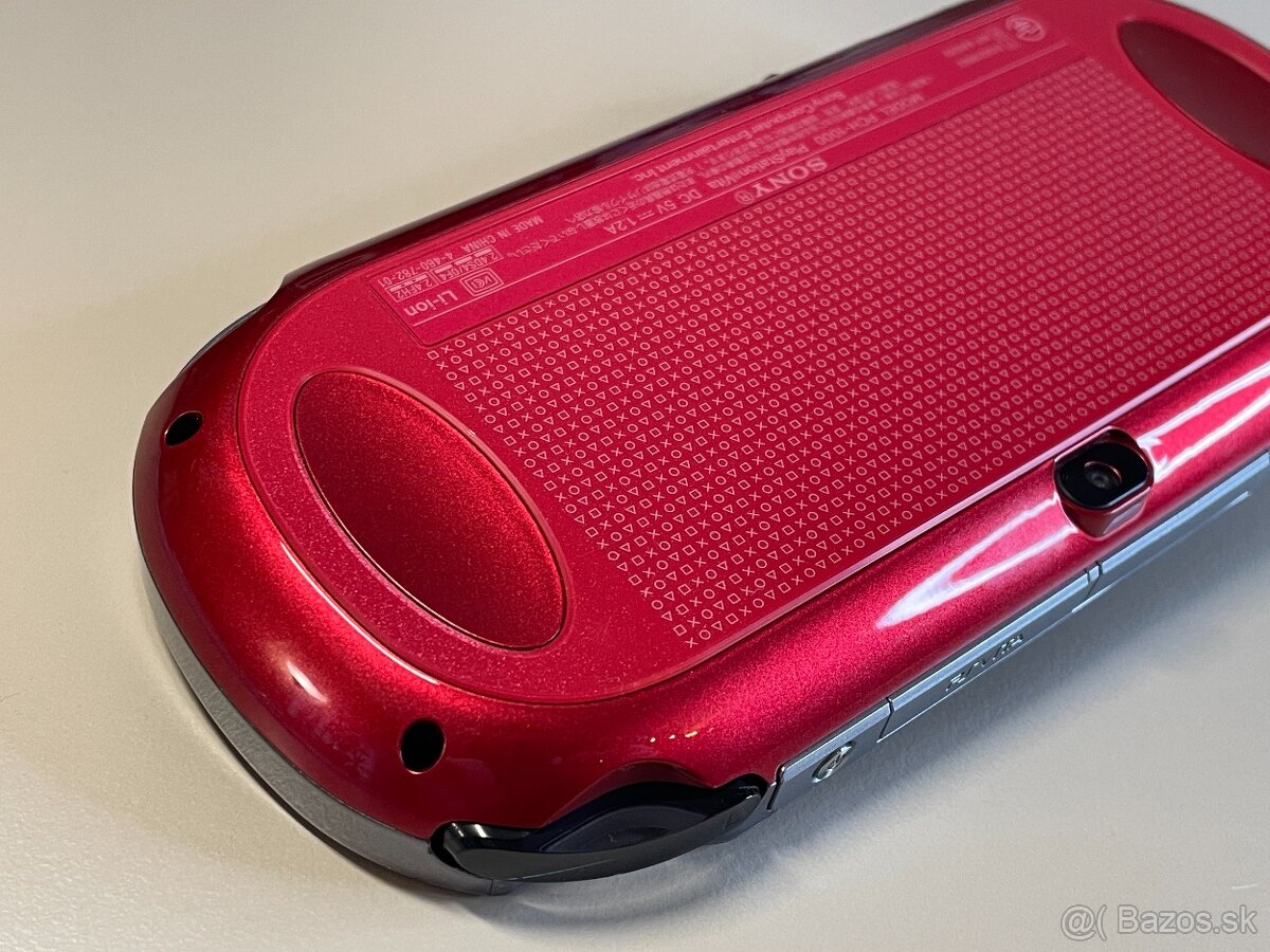 PS Vita Cosmic Red OLED 256 GB 5000 hier - TOP STAV - 3