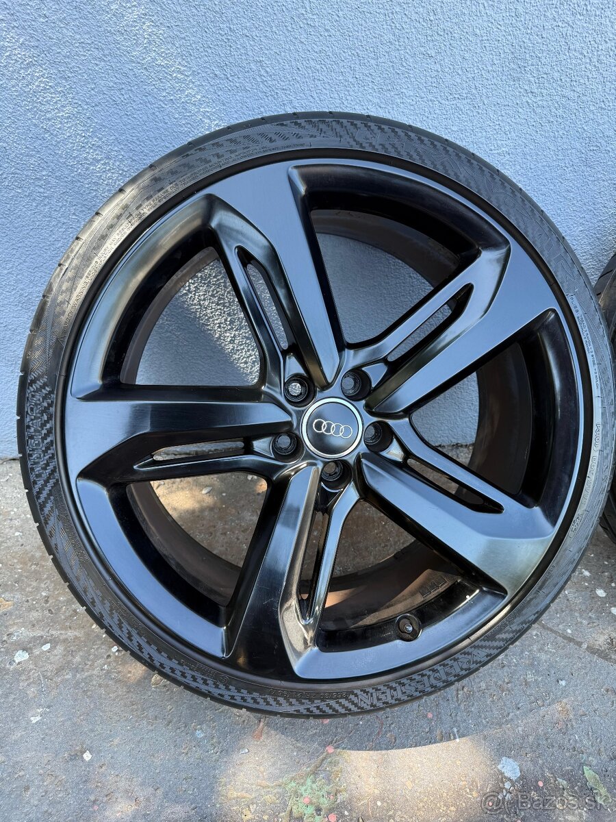 Audi Blade R21 Racing Line 5x112 - 3