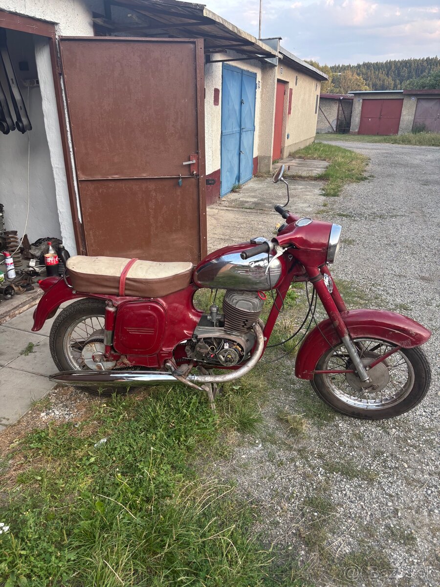 Jawa 250 559 - 3