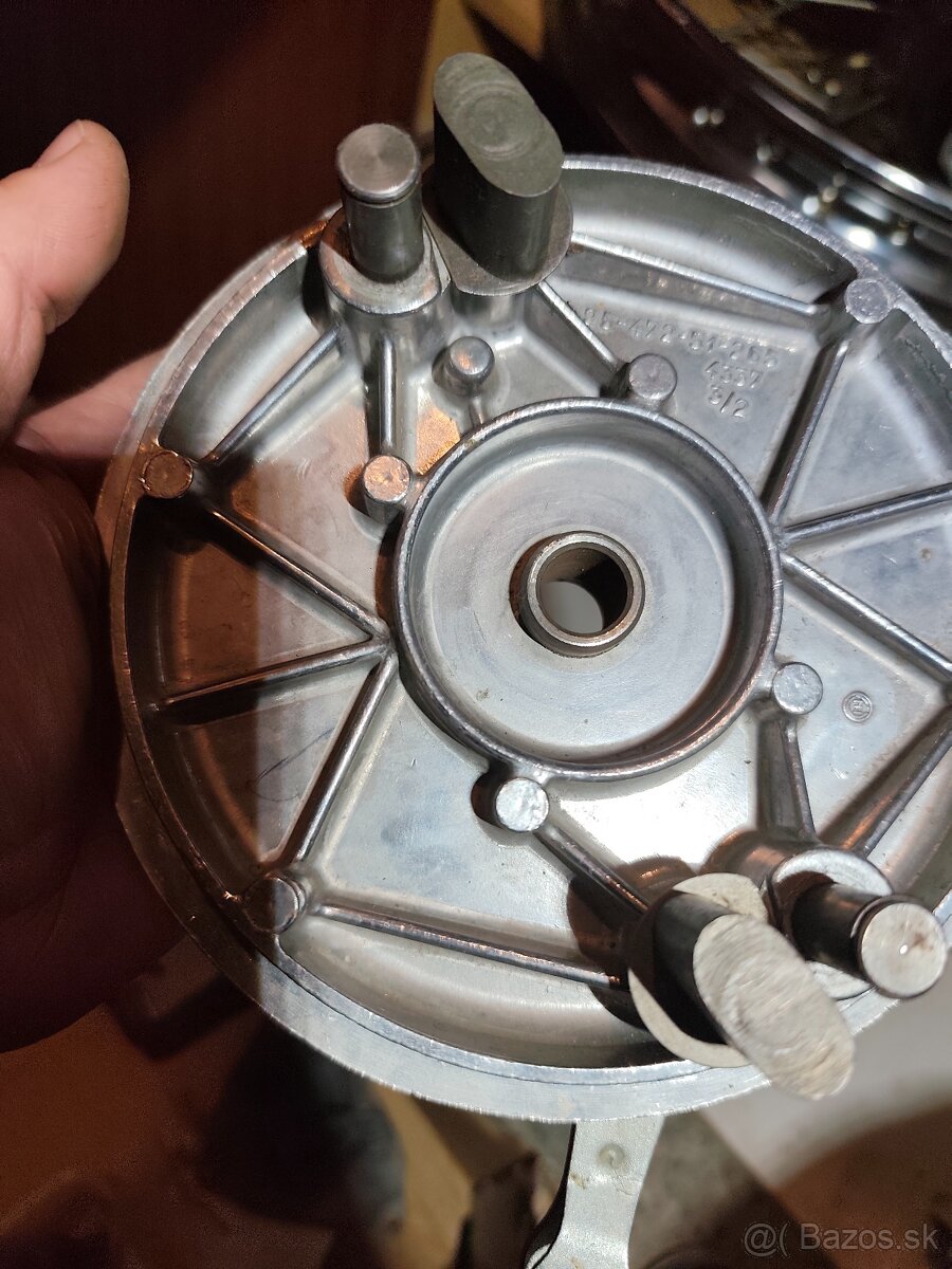 Brzdový štít Jawa - 3