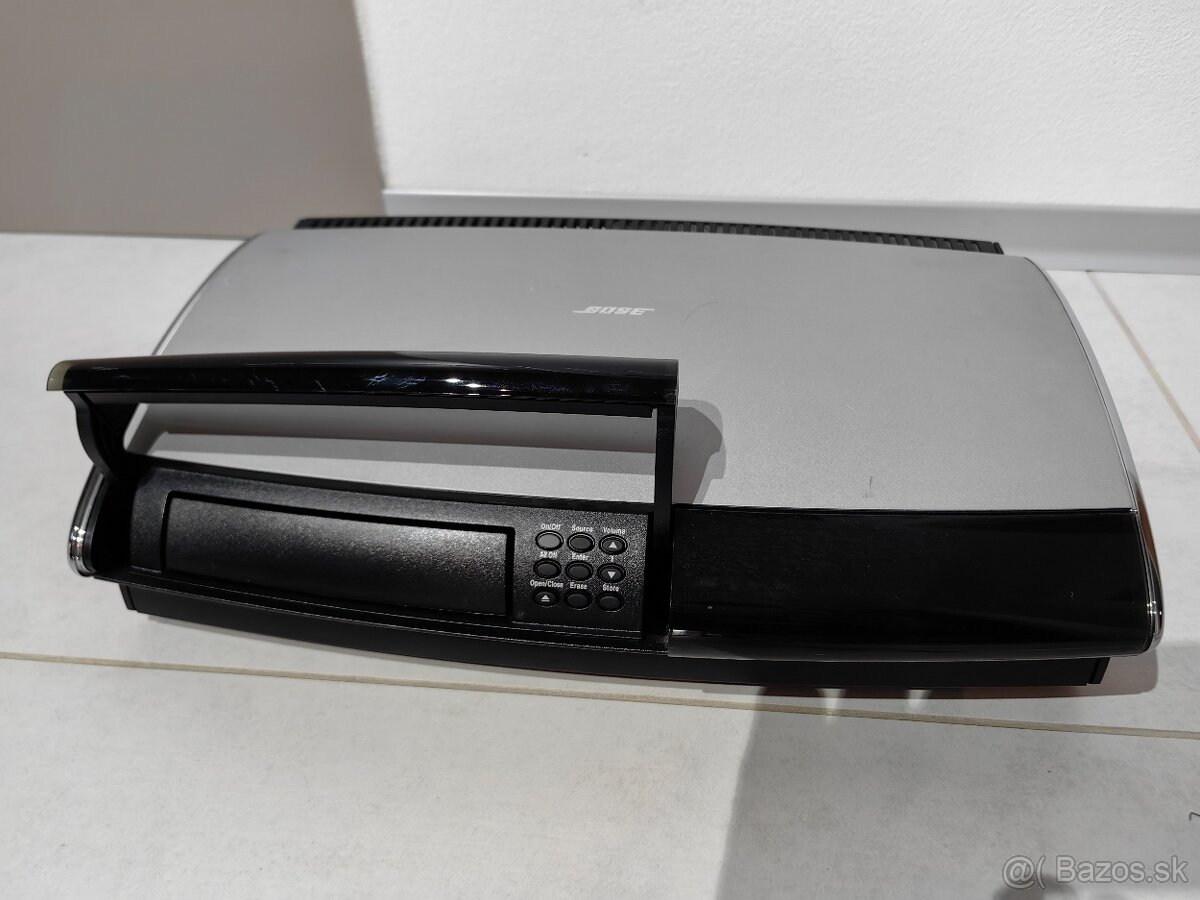 Bose AV18 Media Center - 3