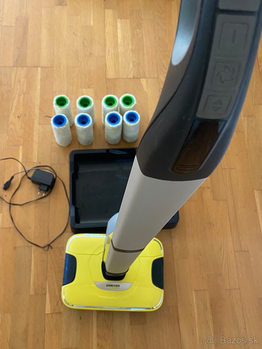 Čistič tvrdých podláh Kärcher FC 7 Cordless. - 3