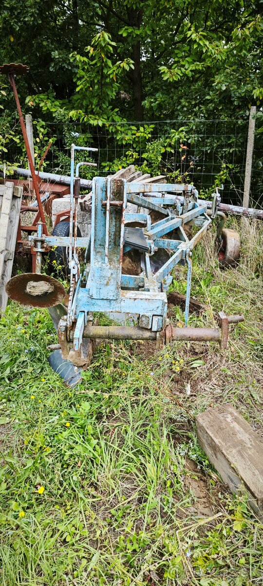 Pluh stvoradličny - 3