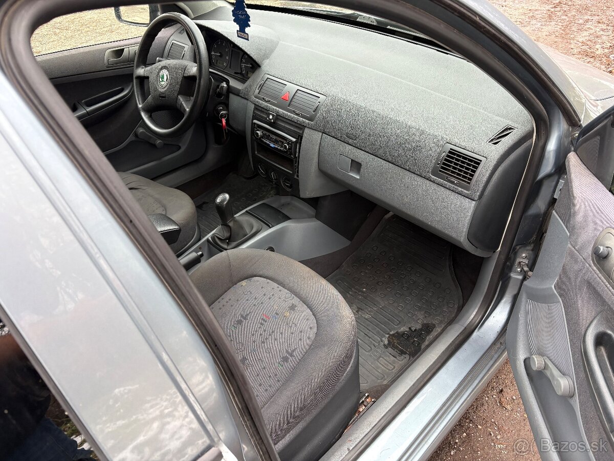 Škoda Fabia 1.4 mpi +plyn - 3