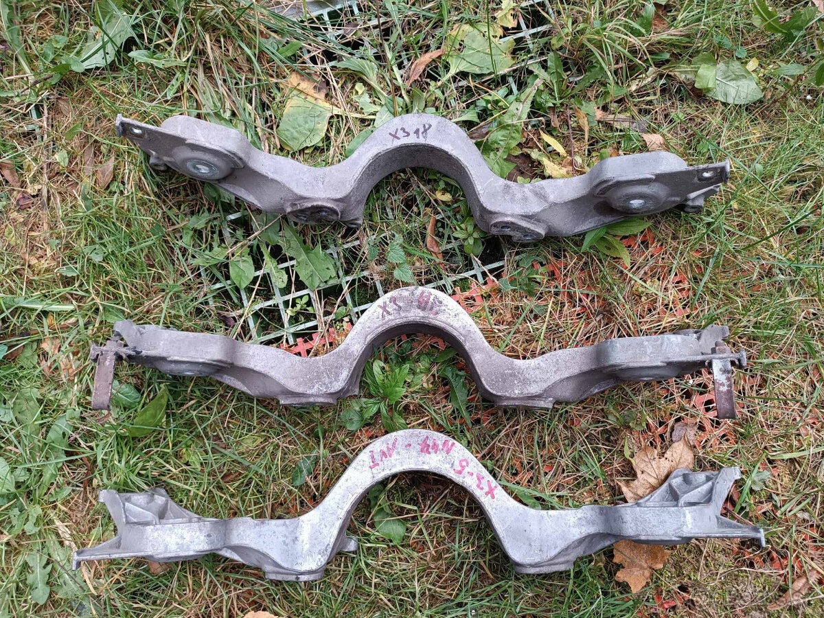 BMW X3 E83 vzpera pri diferenciáli - 3