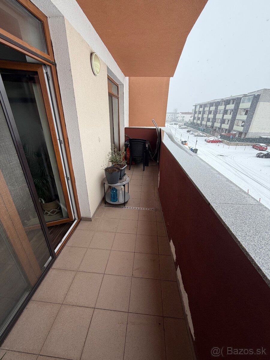 Prenajom 2 izboveho bytu - 3