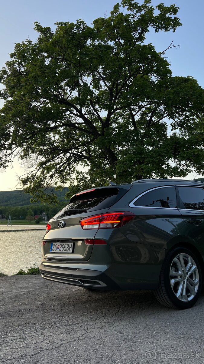 Hyundai i30 CW 1.5i CVVT DPI Play - 3