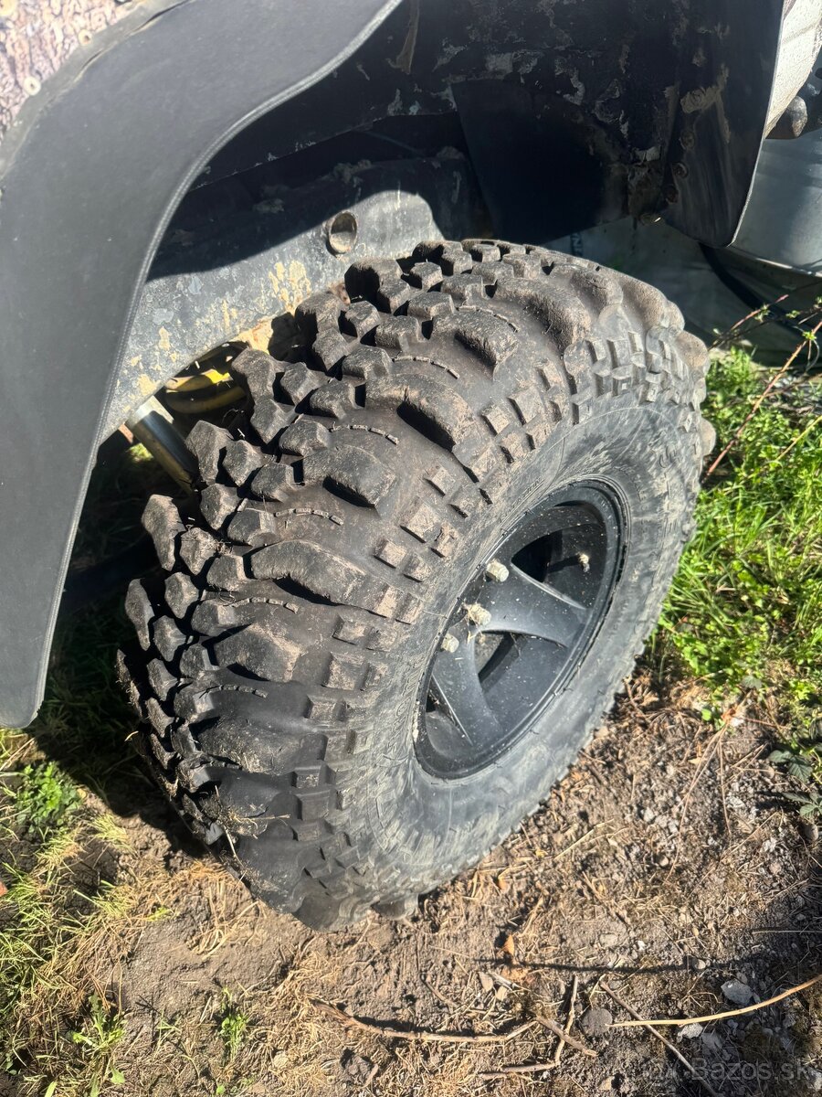 Silverstone 35x11.5 R15