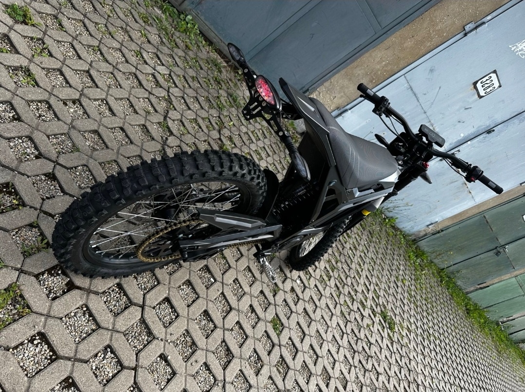 Enduro PLNE ELEKTRICKE