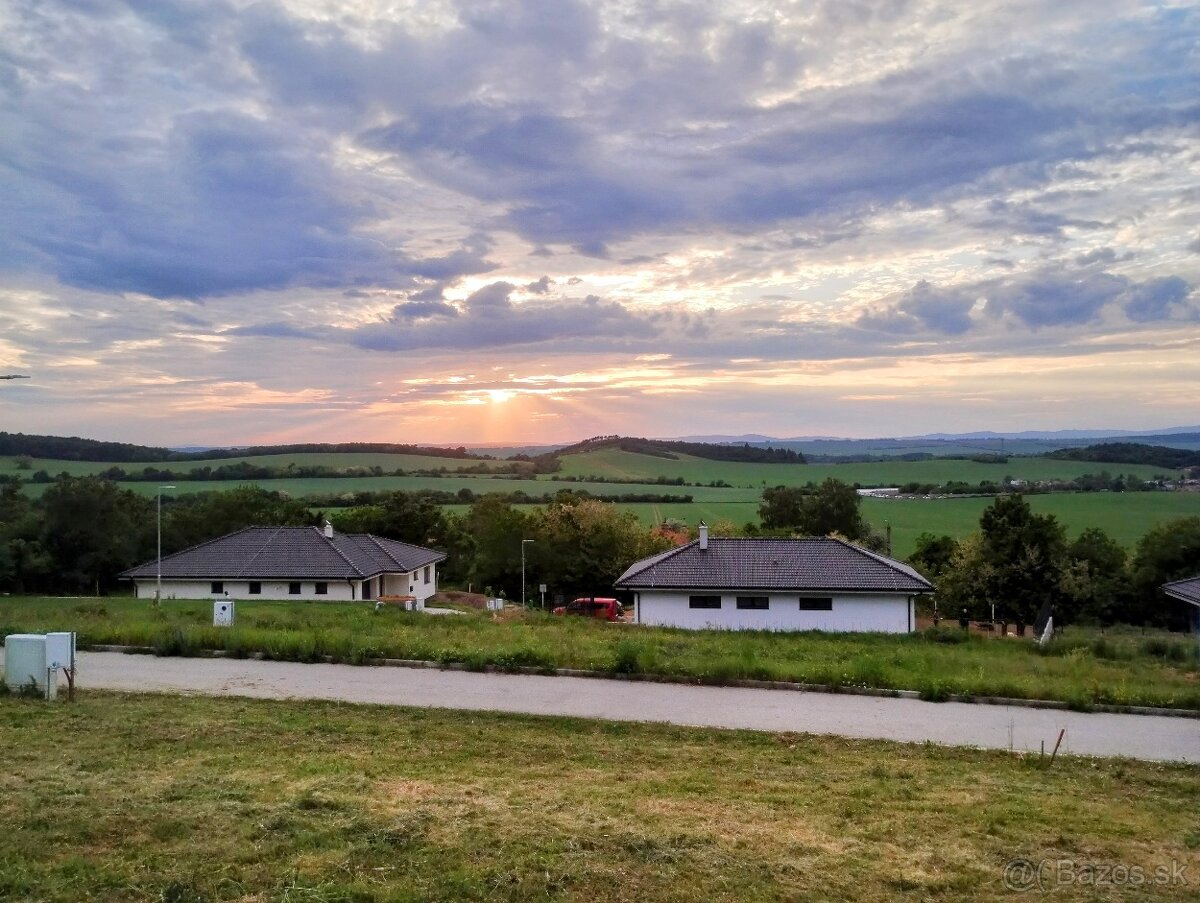 Predám pozemok Podhorany pri Nitre 762m2 - 3