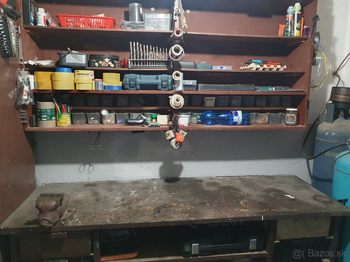 Dielenský ponk a vybavenie garáže - 3