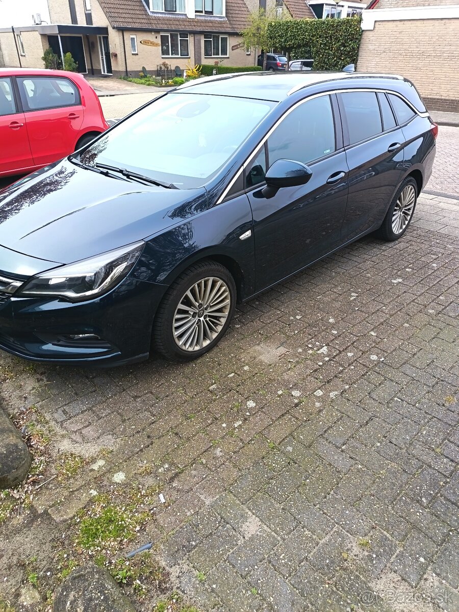 Opel Astra šport Combi 100kw - 3
