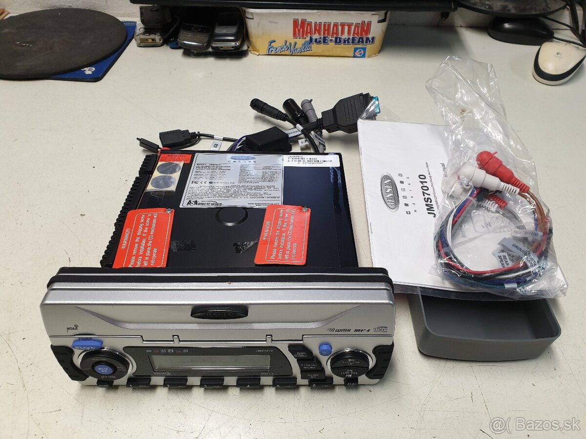 Waterprof Marine Radio - 3